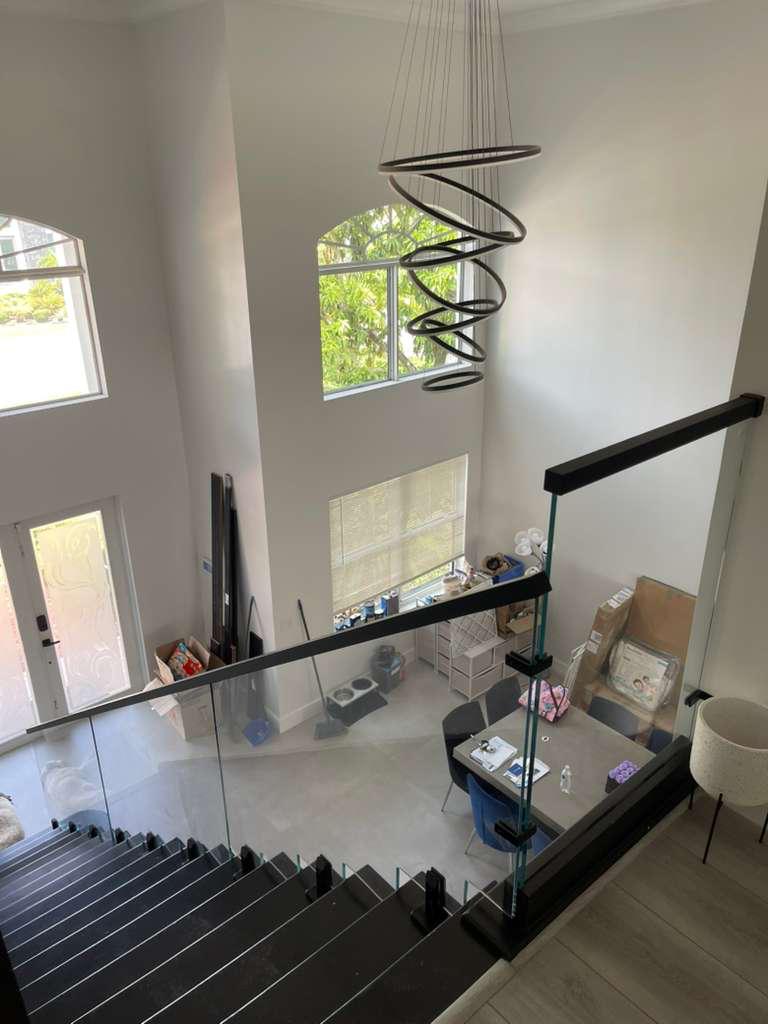 Custom railing glass installation in Tampa FL