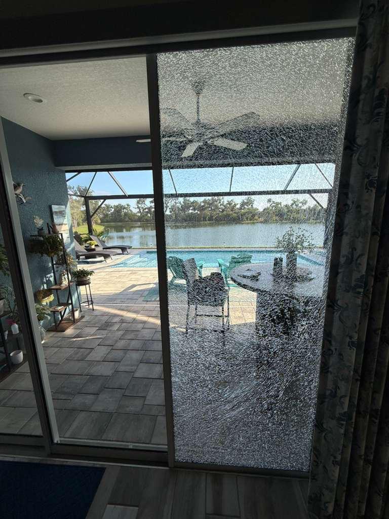 Glass repair in Tampa FL