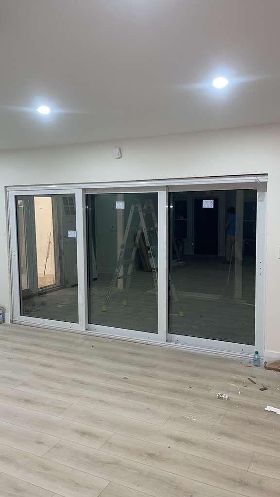 Sliding door glass replacement in Tampa FL